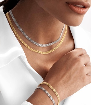 Comparison-of-24-carat-gold-with-18-carat-3