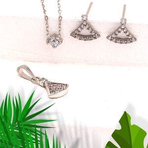 آویز بولگاری نگینی و نگین ظریف سفید